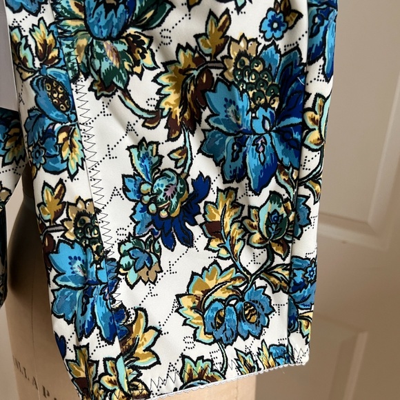 Stella McCartney Runway Bike Shorts - Picture 6 of 8